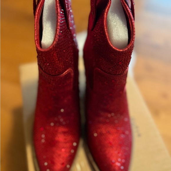 NEW- Forever Link Red Rhinestone Ankle Booties - Picture 4 of 7